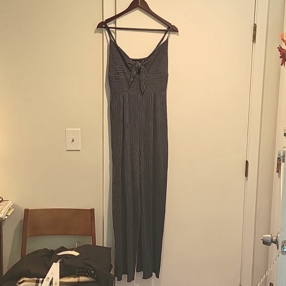 Navy pinstripe jumpsuit size XS